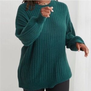 NWT Aerie size s Fluffy Emerald Green‎ Sweater fuzzy pullover
